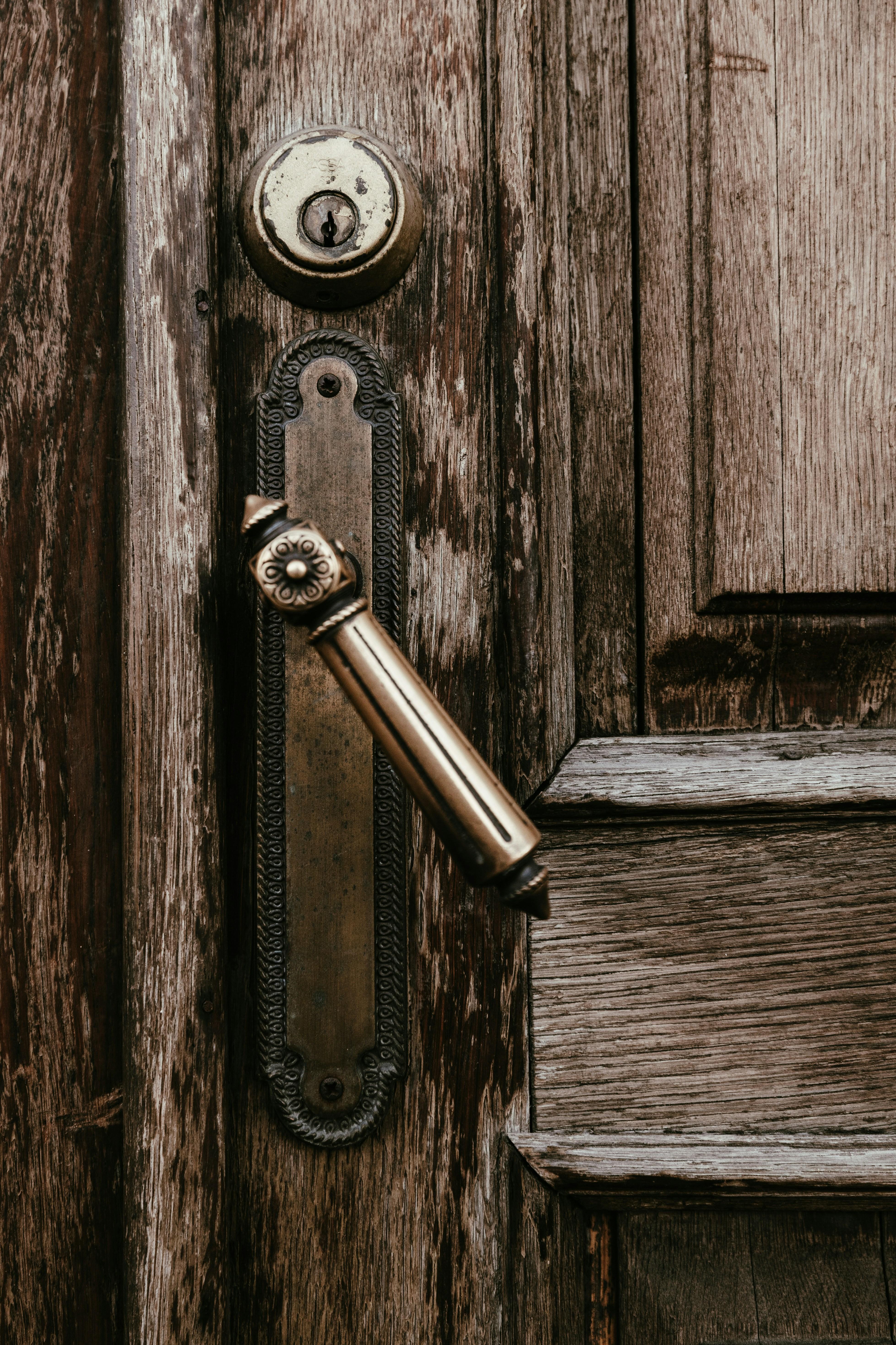 Expert Recommendations for Integrating Multiple Locking Systems