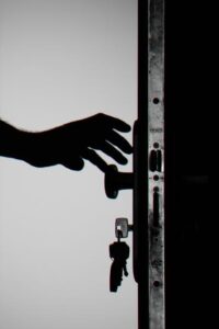 Read more about the article Basic Lock Security Mistakes to Avoid