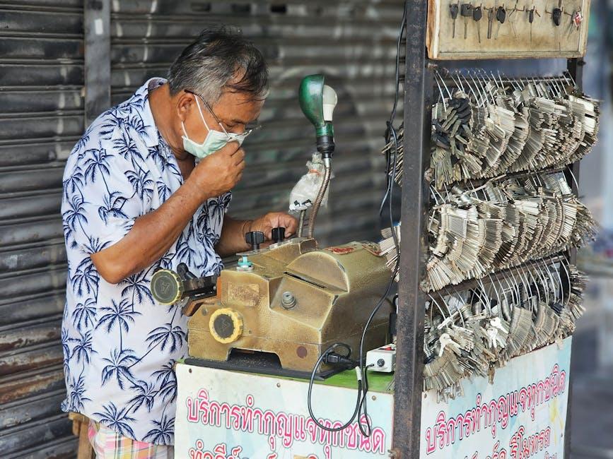 Read more about the article Mobile Locksmith Near Me – Locksmith Comes to You