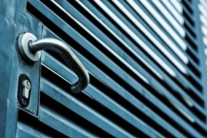 Read more about the article Door Locksmith Near Me – LockChampions at Your Doorstep