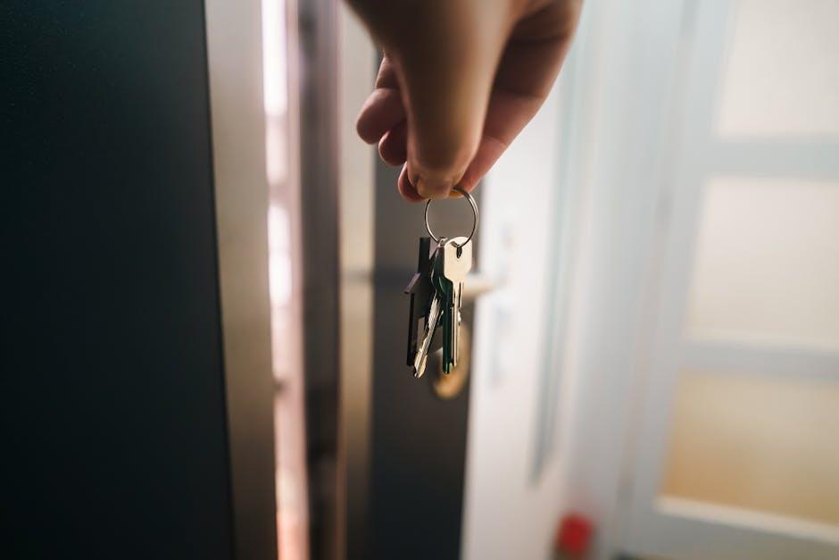 Signs That Indicate It's Time to Change Your Residential Locks